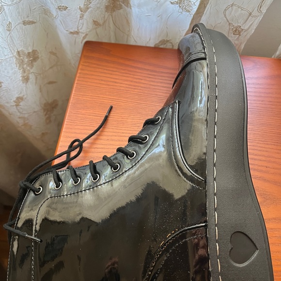Fuel black patent (man-made) combat boots - NWOT - Picture 10 of 10